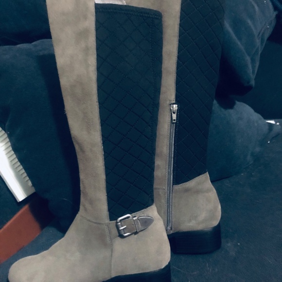 Charles David gray and black boots size 8.5 - Picture 4 of 9